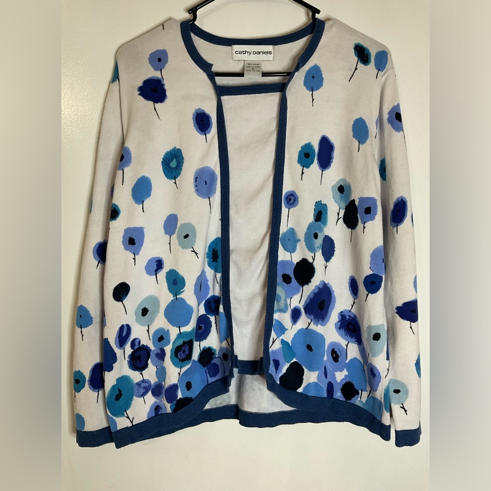Cathy Daniels blue white flower long sleeve sweater shirt Size XL
